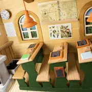 3D Klassenzimmer aus Holz