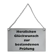 Schild mit Kette